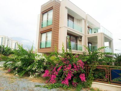 Вилла 4+1 в Махмутларе